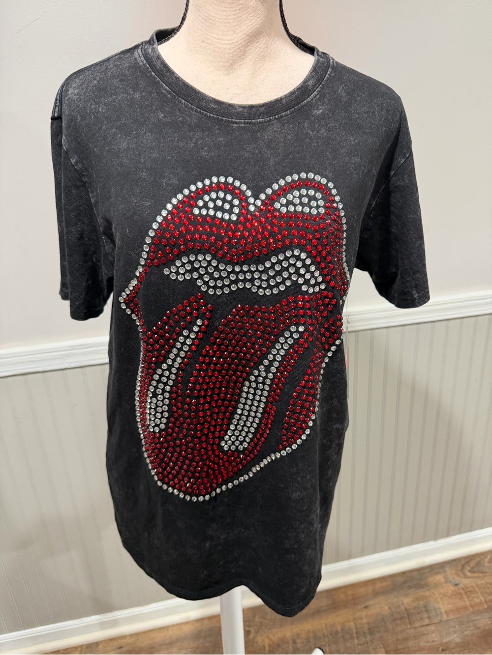 The Rolling Stones Black Rhinestone Tongue Graphic Tee size SMALL
